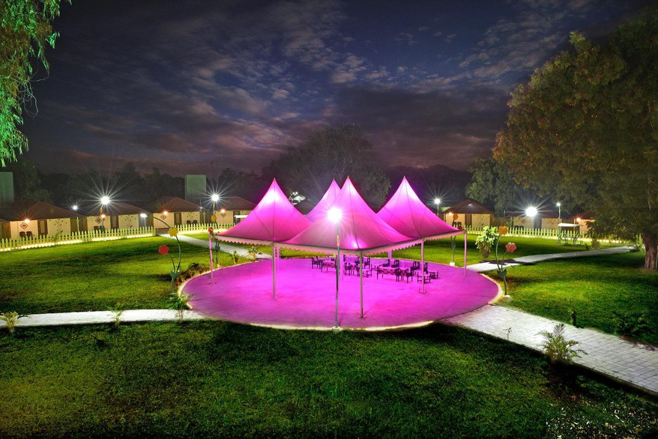 Praveg Tent City Narmada, Statue Of Unity Kevadia Exterior foto